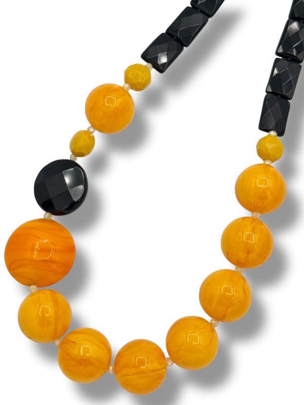 Alexandra women's handmade necklace