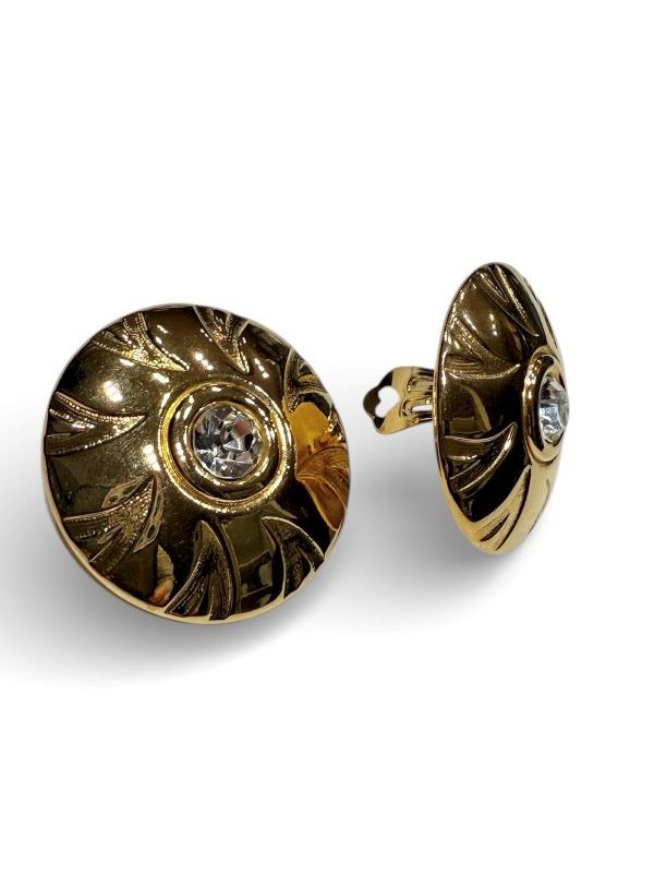 Orecchino a clip bottone in metallo dorato grande con strass centrale
